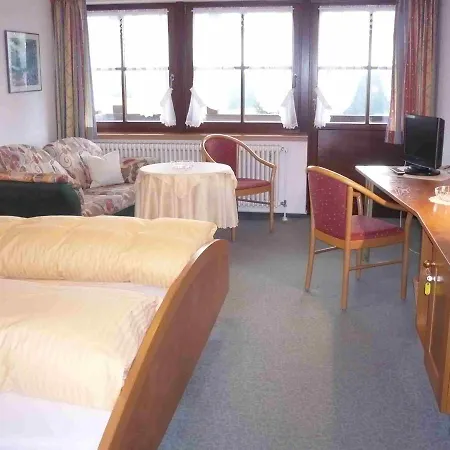 Hohengasthof Lowen - Escheck Hotel